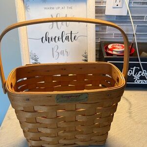 Longaberger Brown Woven Dresden Tour Basket